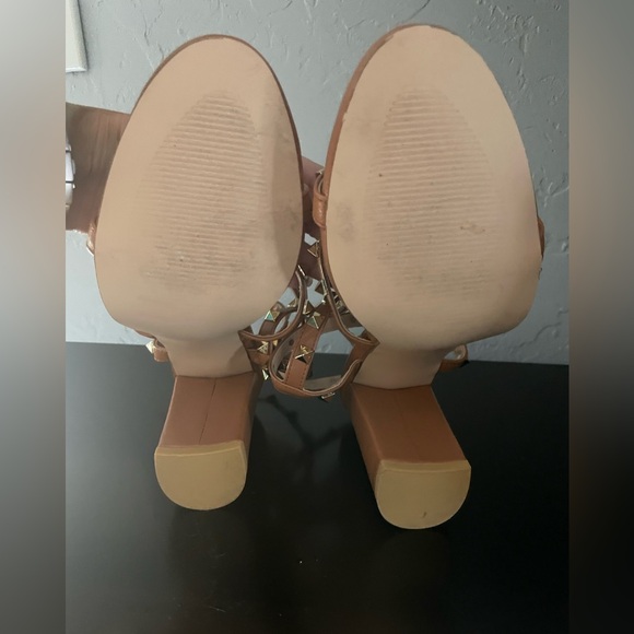 Brown Sandals with Studs - Picture 5 of 5